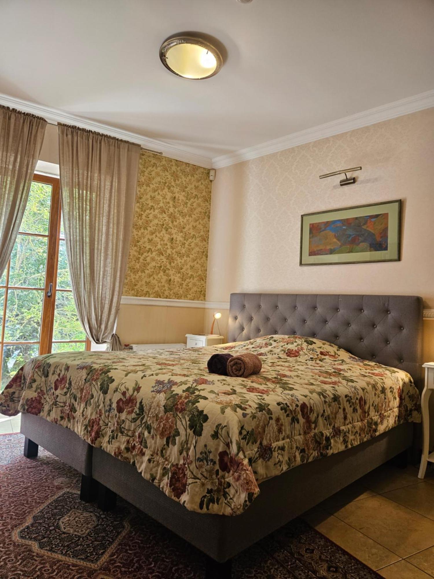 Barrister'S Apartments With Fireplace Σιαουλιάι Εξωτερικό φωτογραφία