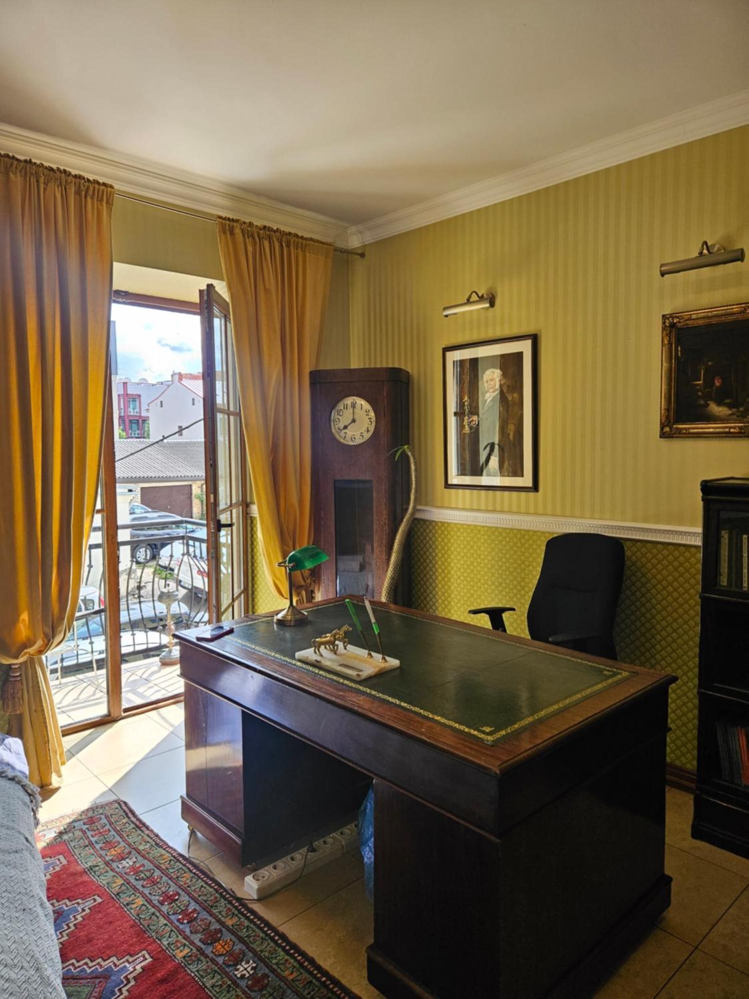Barrister'S Apartments With Fireplace Σιαουλιάι Εξωτερικό φωτογραφία