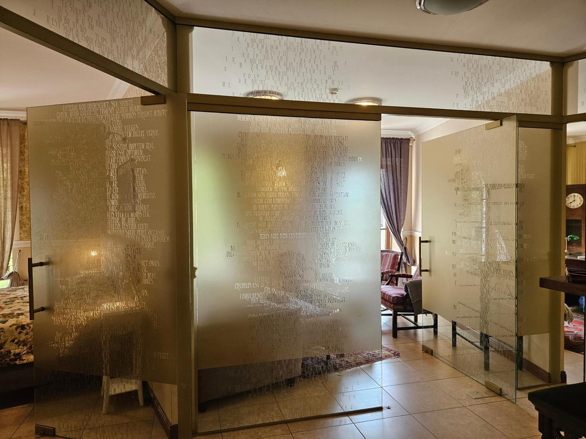 Barrister'S Apartments With Fireplace Σιαουλιάι Εξωτερικό φωτογραφία