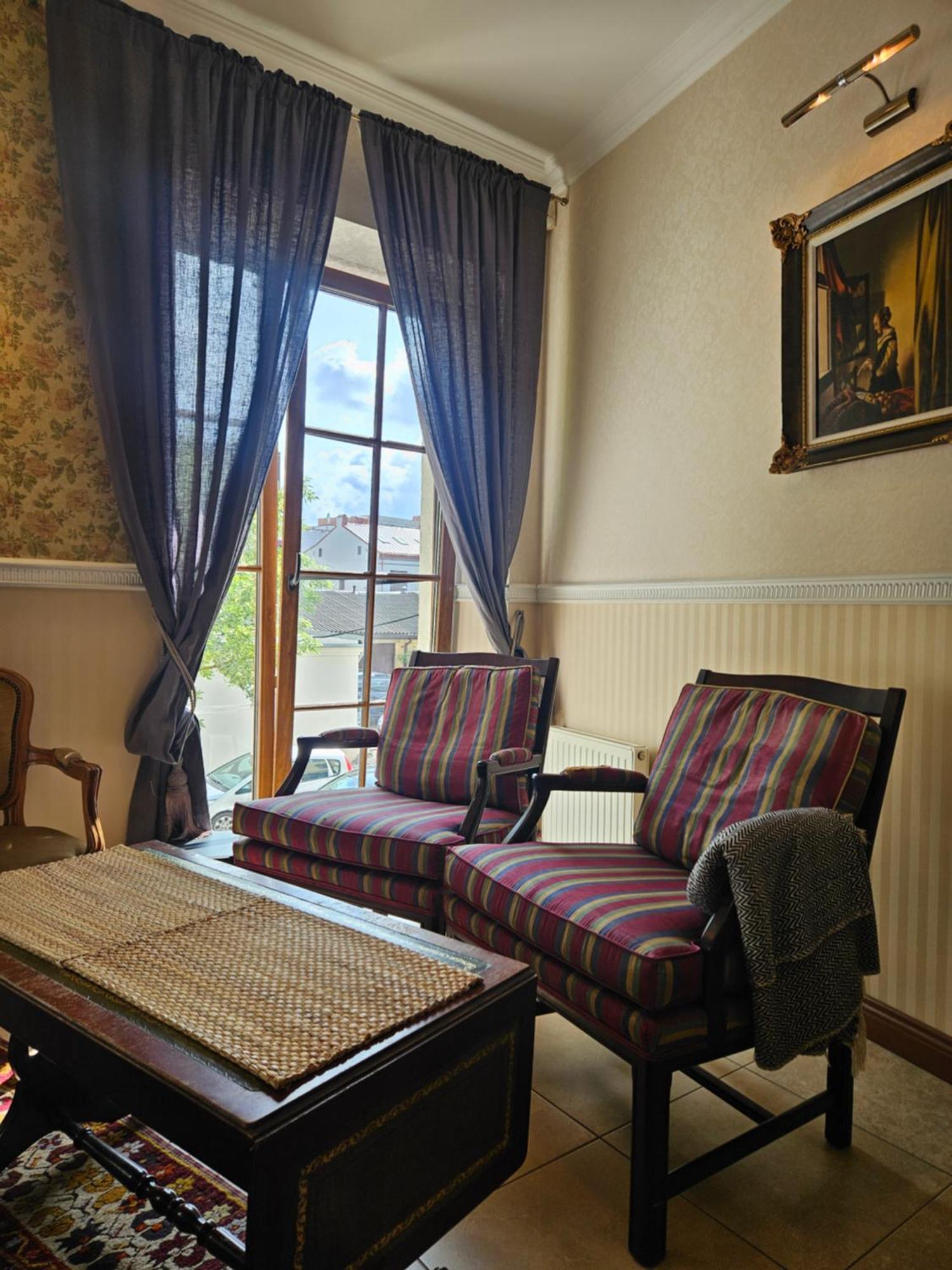 Barrister'S Apartments With Fireplace Σιαουλιάι Εξωτερικό φωτογραφία